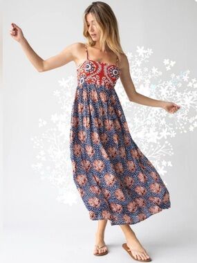 NATURAL LIFE NWOT Bailey Navy Red Coral Smocked Spaghetti-Strap Maxi Dress